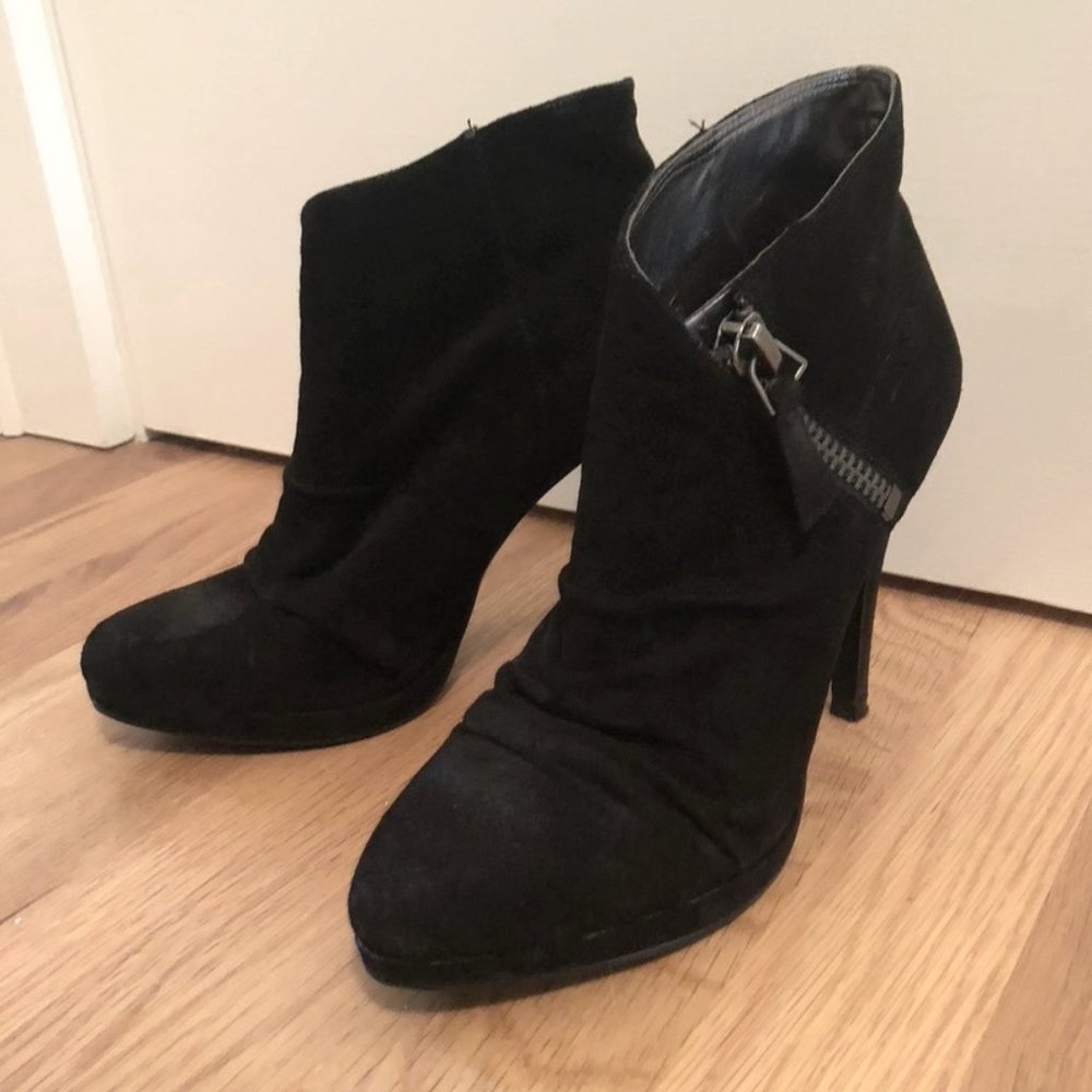 Nine West Drina Suede Booties - 5.5
